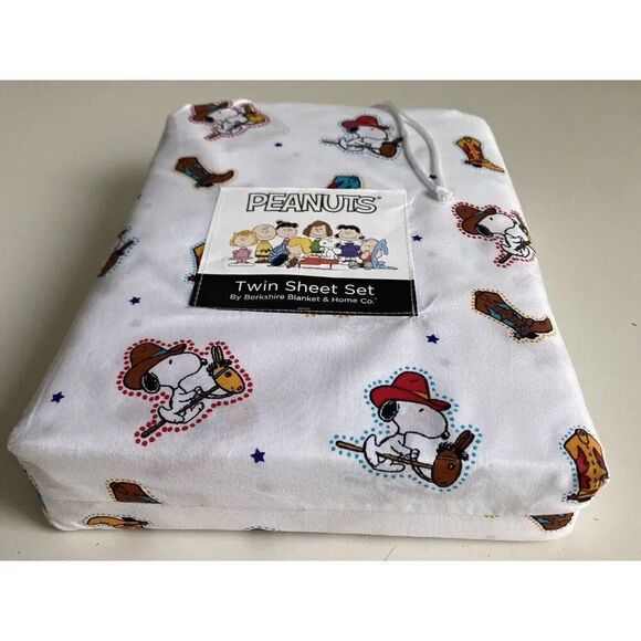 3 Pc PEANUTS Snoopy Cowboy TWIN Sheet Set By Berkshire Super Soft White NEW - Picture 11 of 13